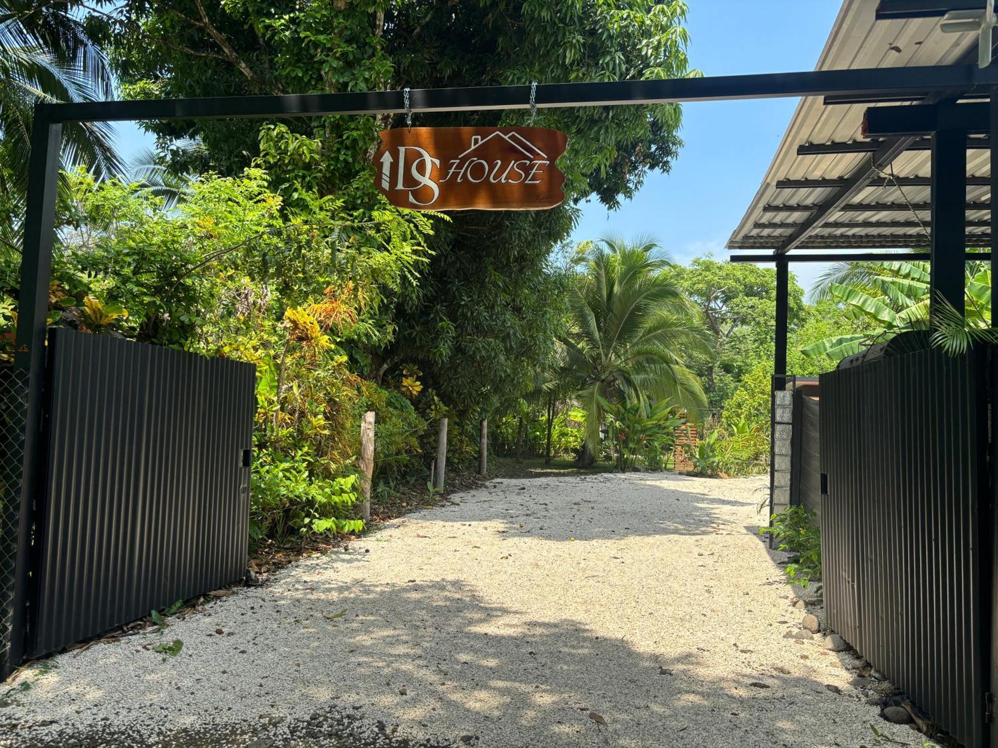 Ds House Hotel Cabuya  Ngoại thất bức ảnh